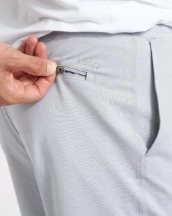 Sunday Performance Short | Platinum Heather -Vuori Clothing Store V381HPT 1353
