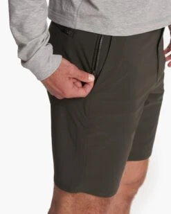 Fleet Short | Dark Oregano -Vuori Clothing Store V386DOR FA23 M ECOMM SHORTS DETAIL 5