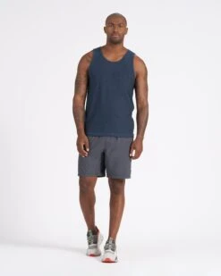 Kore Unlined Short | Charcoal 10 Kore Unlined Short | Charcoal -Vuori Clothing Store V388CCL 4 FULL