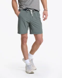 Kore Short | Dusty Pine -Vuori Clothing Store V388DST 02613 391a4161 e8e5 418c be8e faf7046b507b