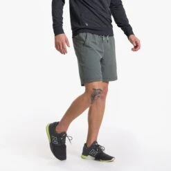 Kore Unlined Short | Dusty Pine -Vuori Clothing Store V388DST 08996