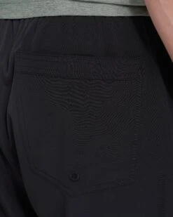 Kore Short 9" | Black -Vuori Clothing Store V391BLK 1498