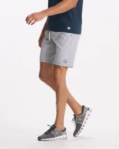 Kore Short 9" | Platinum Linen Texture -Vuori Clothing Store V391PTL SP23 M ECOMM SHORTS DETAIL 4891 1x1 0c65a160 d8bd 47dd bd4c 558e82941354