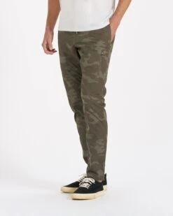 Ripstop Pant | Oregano Camo -Vuori Clothing Store V412ORC 2 552e8015 d76a 4fa0 b1bb 389b054f73d9