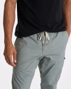 Ripstop Pant - Long | Stormy -Vuori Clothing Store V412STY SP23 M ECOMM PANTS BOTTOM 2081 1x1 036677ba 8342 441e b4fa 4c512e979c44