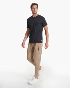 Sunday Performance Jogger | Camel Heather -Vuori Clothing Store V416CMH SP23 M ECOMM PANTS BOTTOM 3349 1X1 63f992ef de52 4fd6 951f 7c572c140ae6