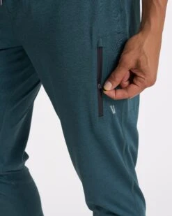 Sunday Performance Jogger | Beryl Heather 8 Sunday Performance Jogger | Beryl Heather -Vuori Clothing Store V416HBE SP23 M ECOMM PANTS FULL 2227 1x1 485f32fc 039c 4a4a 9b86 f4748fd8c612