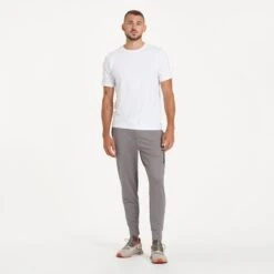 Sunday Performance Jogger | Smoke Heather 10 Sunday Performance Jogger | Smoke Heather -Vuori Clothing Store V416HSM 0278