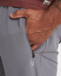 Transit Jogger | Smoke 14 Transit Jogger | Smoke -Vuori Clothing Store V417SMK 1349