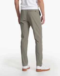 Cascade Tech Chino Pant | Woodash -Vuori Clothing Store V427WDA SP23 M ECOMM PANTS BOTTOM 1689 1X1 3d3ecc37 0225 42d7 84ba ff1fa750ee19