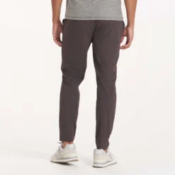 Fleet Pant | Quartz 12 Fleet Pant | Quartz -Vuori Clothing Store V429QUA 0562