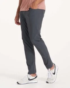 Meta Pant - 34 | Charcoal -Vuori Clothing Store V430 LCCL SP22 M ECOMM 2502