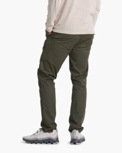 Collins Chino Pant | Dark Oregano -Vuori Clothing Store V433DOR 3 8bb595fd 3acf 427b b61f b4686fbf5f50