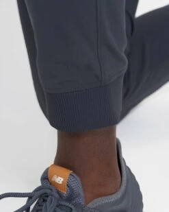 Meta Jogger | Charcoal -Vuori Clothing Store V436CCL 0123