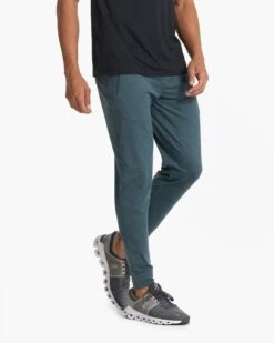 Ponto Performance Jogger | Stone Heather -Vuori Clothing Store V438HST FA22 M ECOMM BOTTOM 0192