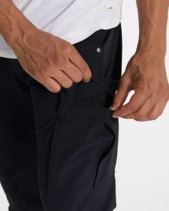 Meta Cargo Pant | Black 10 Meta Cargo Pant | Black -Vuori Clothing Store V451BLK SP23 M ECOMM PANTS BOTTOM 2178 1X1 64664d9b 1210 4f6c af2e 0edf7a67de15