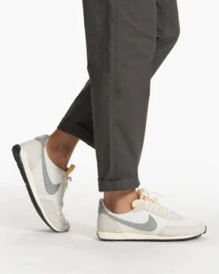 Vintage Ripstop Pant | Balsam -Vuori Clothing Store V461BSM FA23 M ECOMM PANTS DETAIL 9