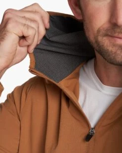 Outdoor Trainer Shell | Autumn -Vuori Clothing Store V512AUT FA23 M ECOMM jackets DETAIL 8
