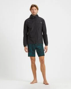 Daybreak Windbreaker | Black -Vuori Clothing Store V523BLK 4