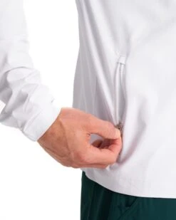 Venture Track Jacket | White -Vuori Clothing Store V536WHT FA23 M ECOMM jackets DETAIL 6