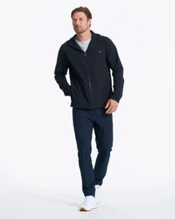 Excursion Ripstop Jacket | Black -Vuori Clothing Store V551BLK SP23 M ECOMM JACKETS DETAIL 00499 1x1 40c267ae d068 4eb2 8a8d 4fa2ef5f83fa