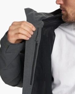 Oahu Rain Jacket | Shale 8 Oahu Rain Jacket | Shale -Vuori Clothing Store V553SHA FA23 M ECOMM jackets DETAIL 15