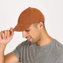 Wordmark Hat | Rust -Vuori Clothing Store V848RST 1 5f2f7d61 16cb 4bc0 945c 746156047bda