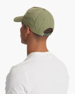 The Shine Hat | Woodash -Vuori Clothing Store V869WDA SP23 AXS ECOMM HEADWEAR 3680 1x1 b2b79d40 1359 4521 a115 237e4ddc84ab