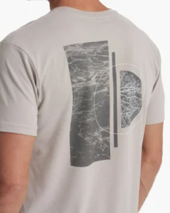Textures Tee | Light Grey -Vuori Clothing Store V9005LTG SP23 M ECOMM PRINTABLES 0778 full 1x1 5fd44be2 d315 484e 8e45 5bf58b96b900