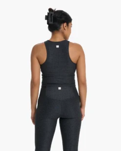 Elevation Plyo Tank | Charcoal Heather Gingham -Vuori Clothing Store VW1004HCG SP23 W ECOMM TOPS 3682 1X1 58f8c996 7d20 4d88 97aa 1c5bef7cf5a6