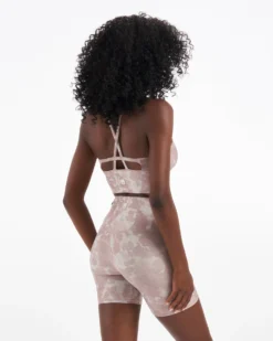 Long Line Elevation Bra | Dogwood Washed Flower -Vuori Clothing Store VW1008DWF 01635