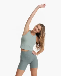 Pose Plyo Tank | Neptune Heather 8 Pose Plyo Tank | Neptune Heather -Vuori Clothing Store VW1009HNP SP23 W ECOMM TOPS 2833 1X1 edit