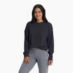 Long-Sleeve Sunrise Crew | Black -Vuori Clothing Store VW1048BLK 0841