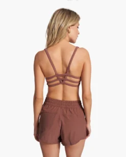 Yosemite Bra | Hazelnut -Vuori Clothing Store VW104HZN FA23 W ECOMM sportsbras BACK TOPS 9