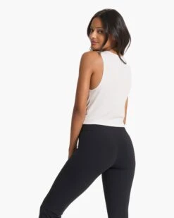 Cove High Neck Tank | White Heather -Vuori Clothing Store VW1051HTW SP23 W ECOMM TOPS TOP 0429 1x1 01347d3f ff6a 4872 a8b0 50fbad53cddb