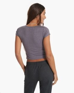 Short Sleeve Halo Crop | Sawyer Heather -Vuori Clothing Store VW1062HSW SP23 W ECOMM TOPS TOP 0071 1x1 50c603b9 e6c8 4ea0 8b00 b6c1486f2957