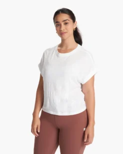 Sunset Easy Tee | White -Vuori Clothing Store VW1065WHT SP24 W ECOMM TOPS FRONT ALT TOPS 2 v2