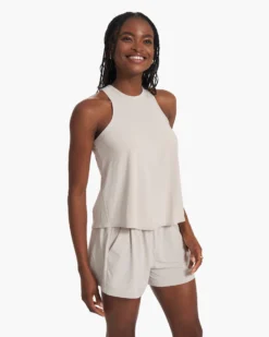 Villa Tank | Beach Sand -Vuori Clothing Store VW1068BSD SP23 W ECOMM TOPS 3105 TOP 4x5 46d72a0d 5c21 430e 9e1f cfbfc4af5237