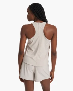 Villa Tank | Beach Sand -Vuori Clothing Store VW1068BSD SP23 W ECOMM TOPS 3110 TOP 1x1 270ec5a1 5a0b 4015 8333 42da4a448468