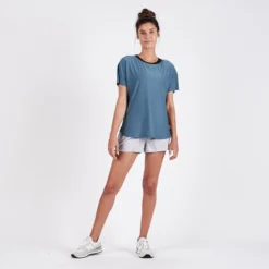 Lux Performance Tee | Tide Heather 5 Lux Performance Tee | Tide Heather -Vuori Clothing Store VW106HTD 1