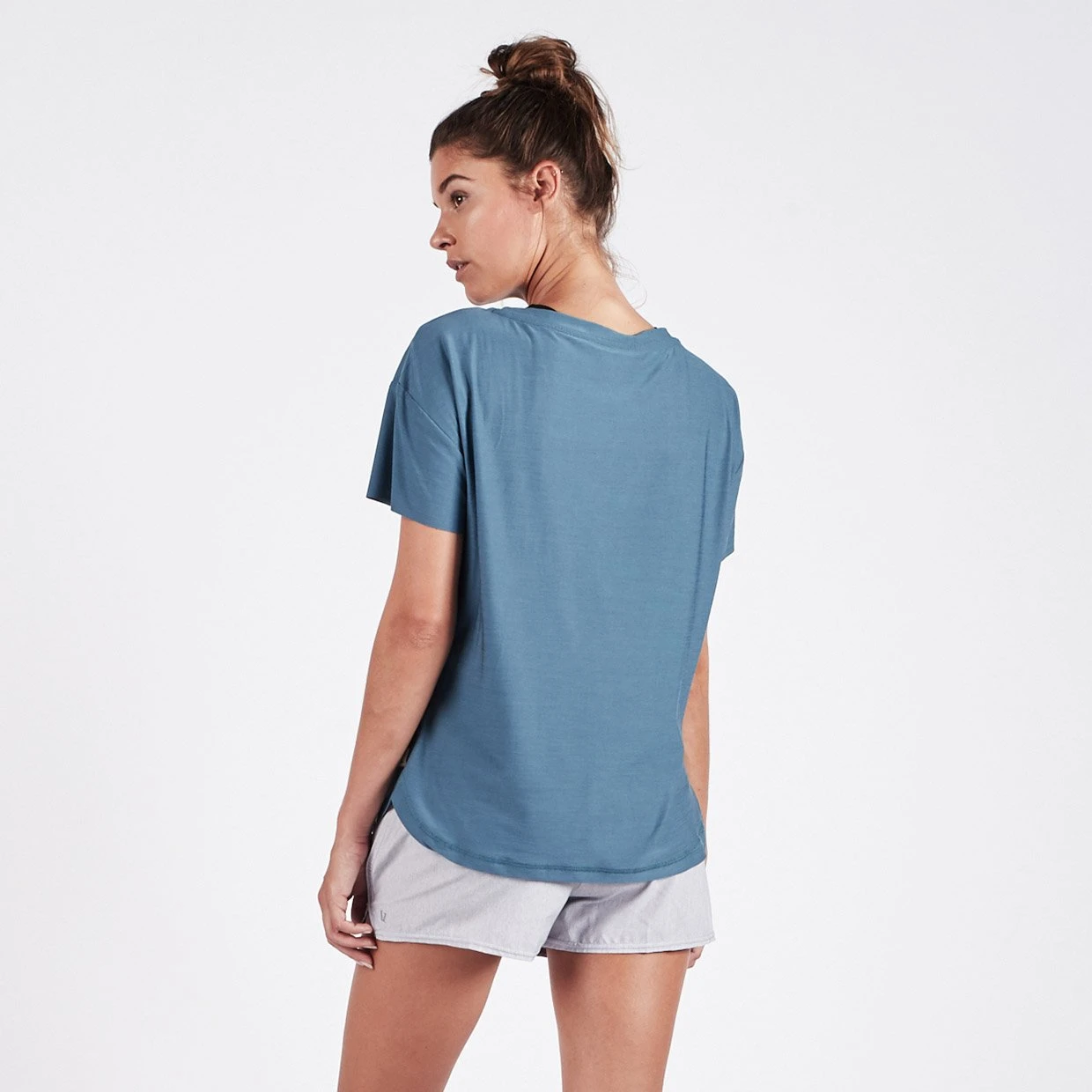 Lux Performance Tee | Tide Heather 2 Lux Performance Tee | Tide Heather - Image 2