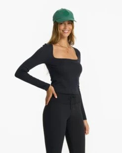 Long-Sleeve Sunrise Square Neck | Black -Vuori Clothing Store VW1076BLK 1598