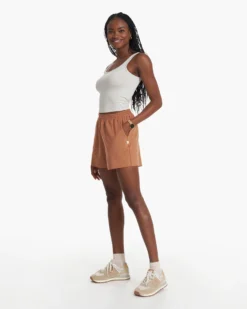 Halo Essential Tank | Salt Heather -Vuori Clothing Store VW1089HST SP23 W ECOMM TOPS 0130 FULL 1x1 3f90014b 501a 4b9d 82d4 73e61306ea55