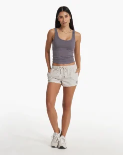 Halo Essential Tank | Sawyer Heather -Vuori Clothing Store VW1089HSW SP23 W ECOMM TOPS FULL 0927 1x1 a26b9572 31c2 4090 b7e4 b0d42d84d821