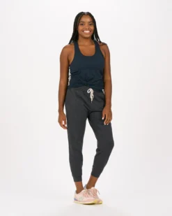 Lux Performance Tank | Ink Heather -Vuori Clothing Store VW108HIN 2 65a1ed8d b1ce 40de 8888 caf69d4473a8