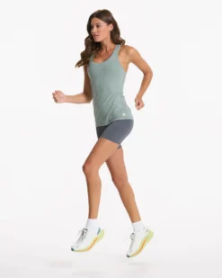 Lux Performance Tank | Neptune Heather -Vuori Clothing Store VW108HNP SP23 W ECOMM TOPS FULL 2058