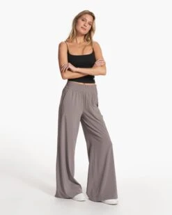 Lux Cami | Black -Vuori Clothing Store VW1111BLK FA23 W ECOMM TOPS FULL ALT 6