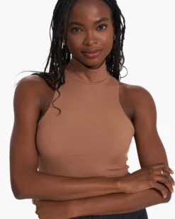 Cove Funnel Neck Tank | Cafe -Vuori Clothing Store VW1113CAF SP23 W ECOMM TOPS 2820 DETAIL 1x1 bf5f385a 6a17 46f2 a6bb 78621a5cf67c