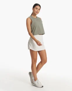 Feather Crop Tank | Pistachio 9 Feather Crop Tank | Pistachio -Vuori Clothing Store VW1119PSO SP23 W ECOMM TOPS FULL 3312 1x1 e1fecca5 829a 446e bbfe 4cc351b51aeb