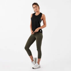 Trinity Tank | Black 7 Trinity Tank | Black -Vuori Clothing Store VW116BLK 2